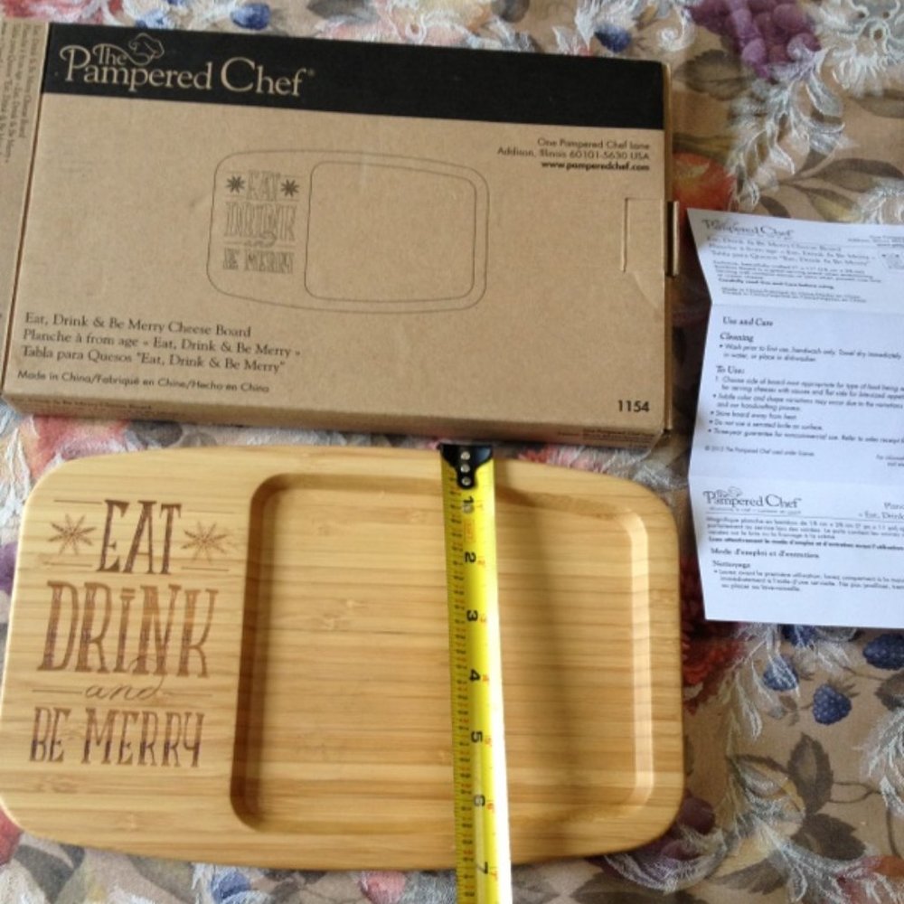 The Pampered Chef Cheese Board Eat Drink Merry
